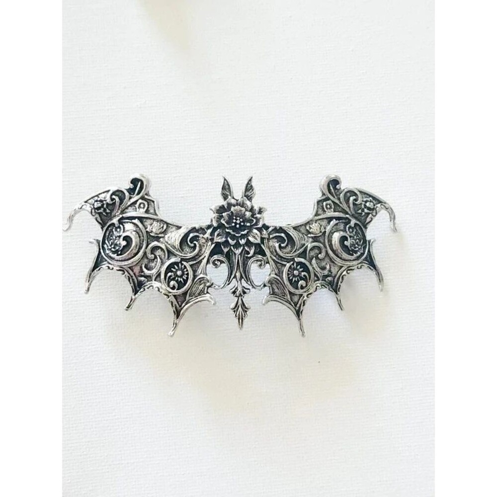 Gothic Bat Hair Barrette Silver Tone Filigree Vampire Halloween Hair Clip